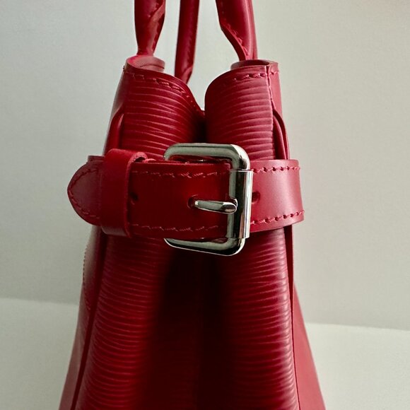 Red Epi Leather Passy PM Bag - Picture 4 of 15